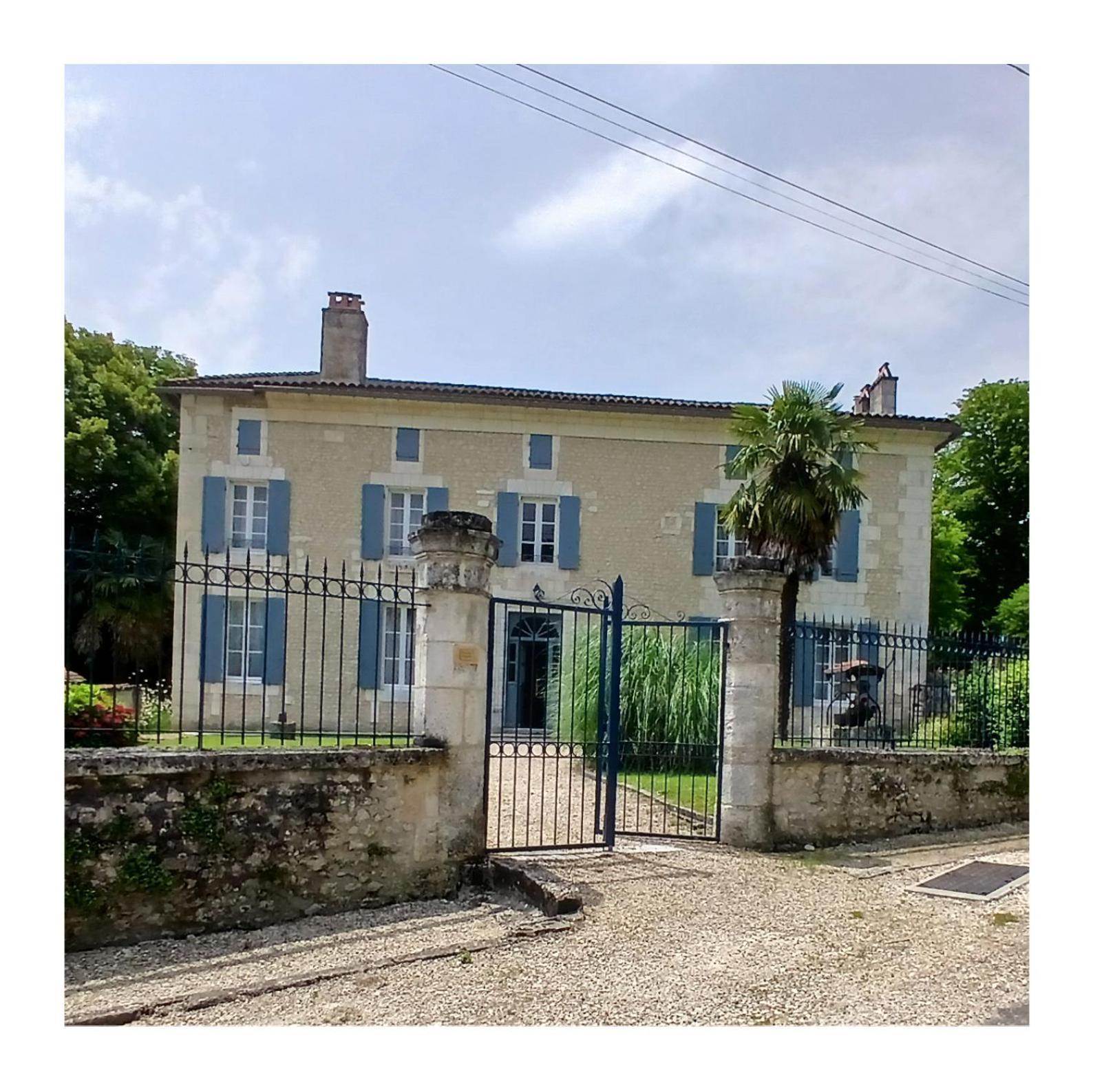 Langlade Estate Βίλα Montboyer Εξωτερικό φωτογραφία
