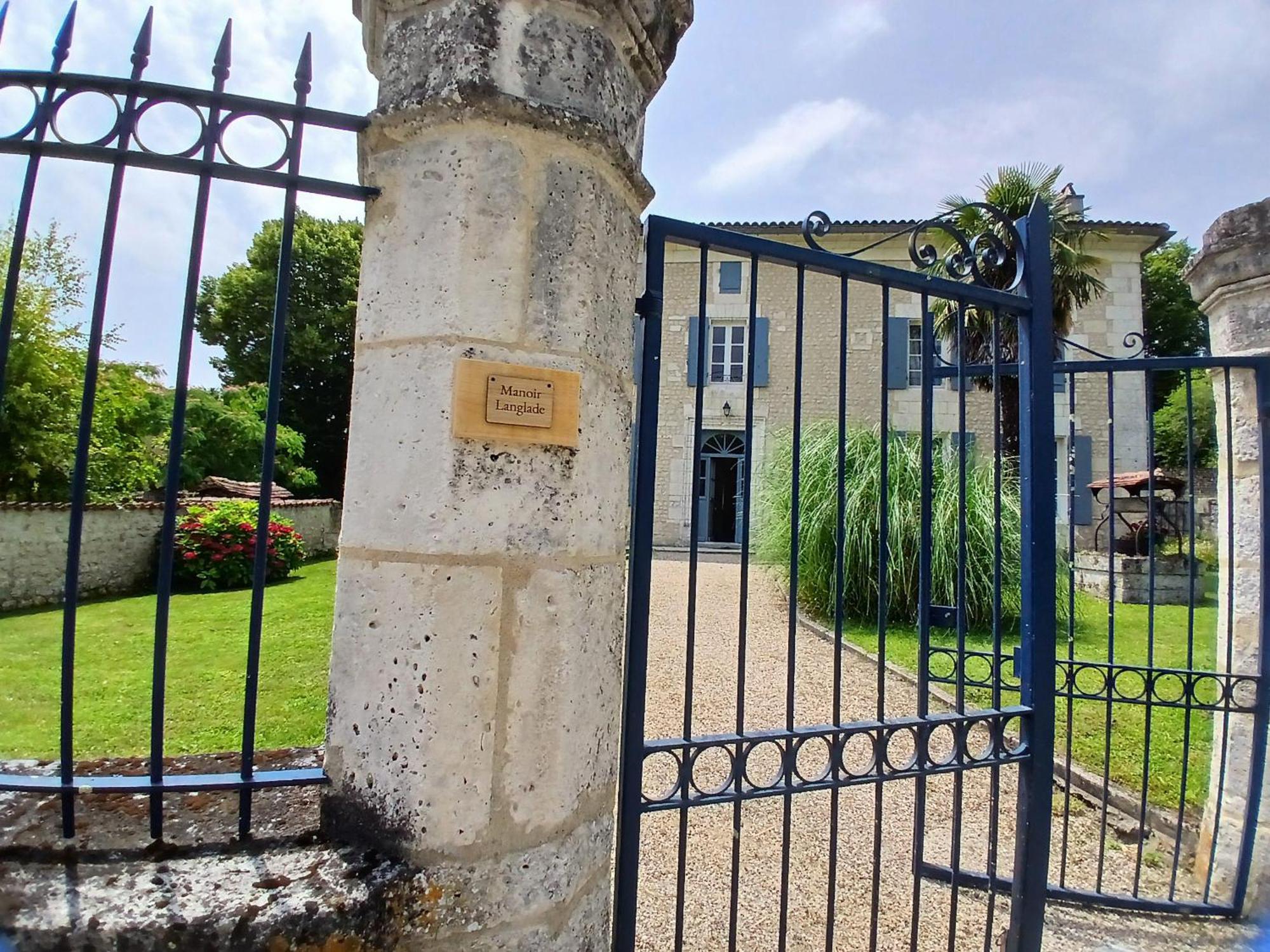 Langlade Estate Βίλα Montboyer Εξωτερικό φωτογραφία
