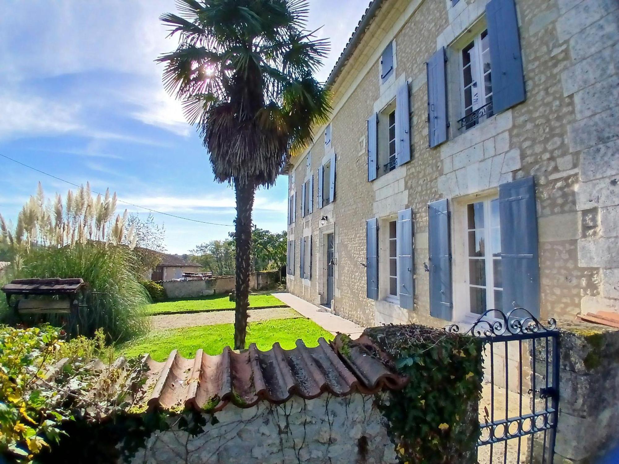 Langlade Estate Βίλα Montboyer Εξωτερικό φωτογραφία