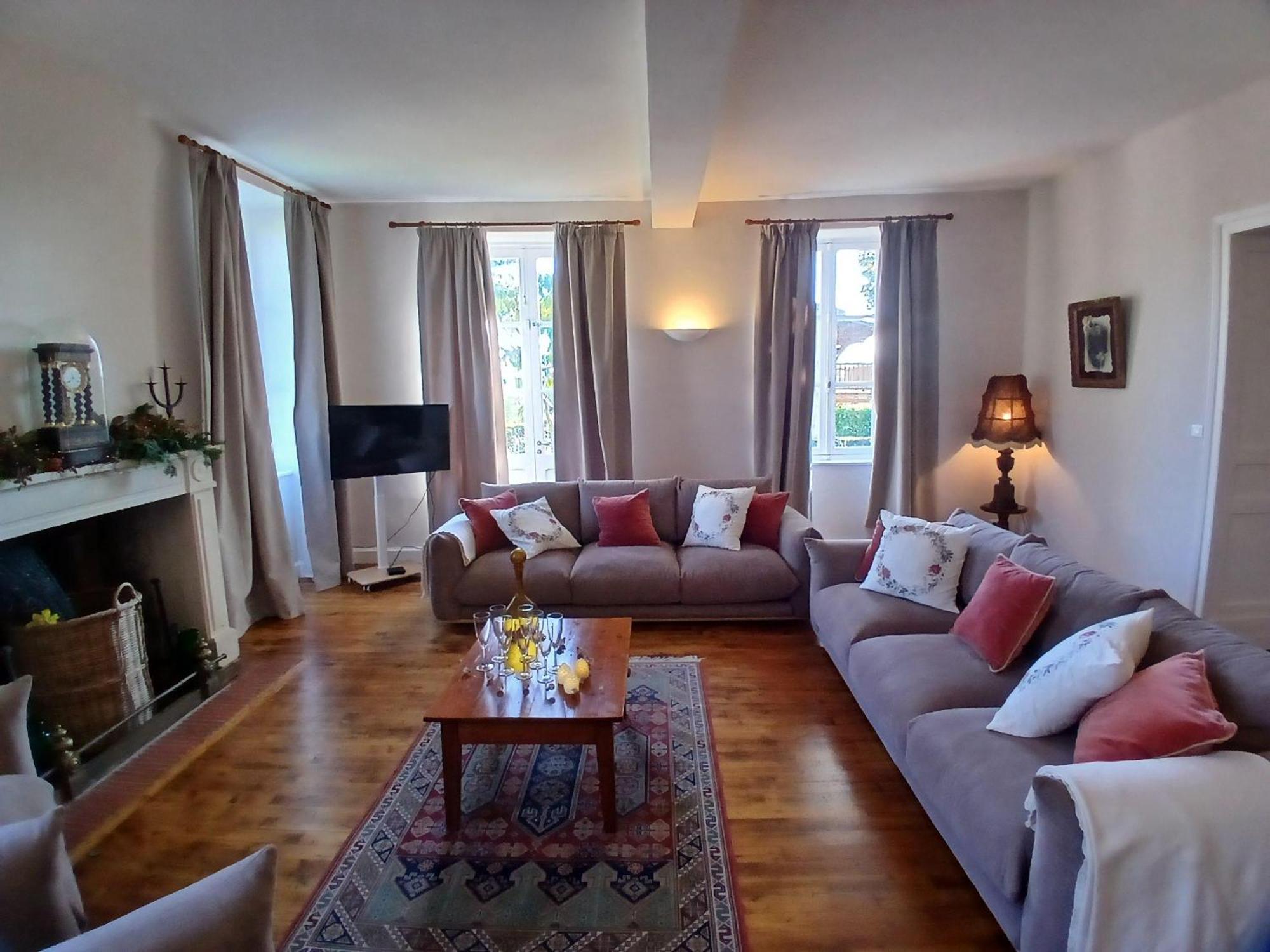 Langlade Estate Βίλα Montboyer Εξωτερικό φωτογραφία